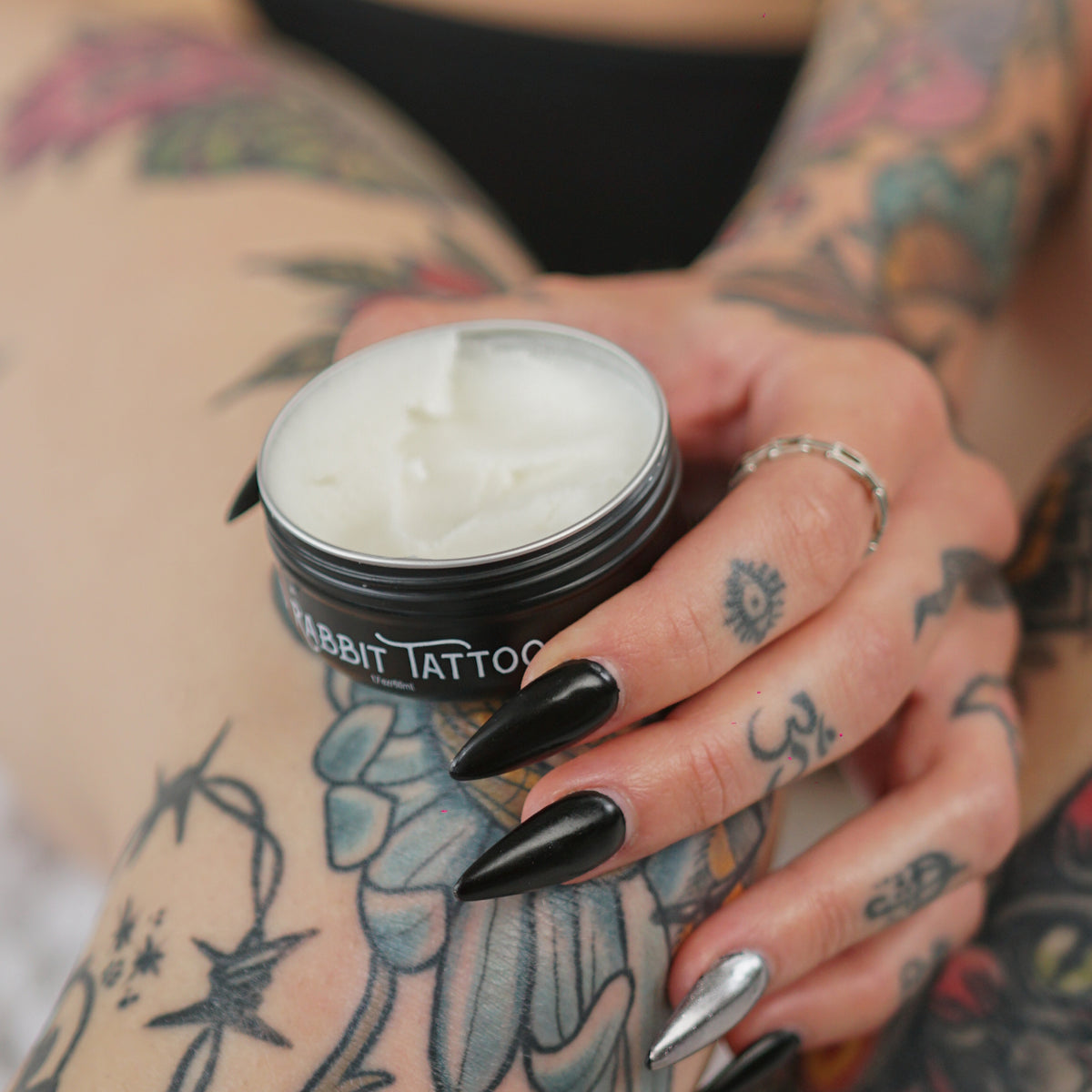 petroleum jelly for tattoo make the surface smooth and shiny
